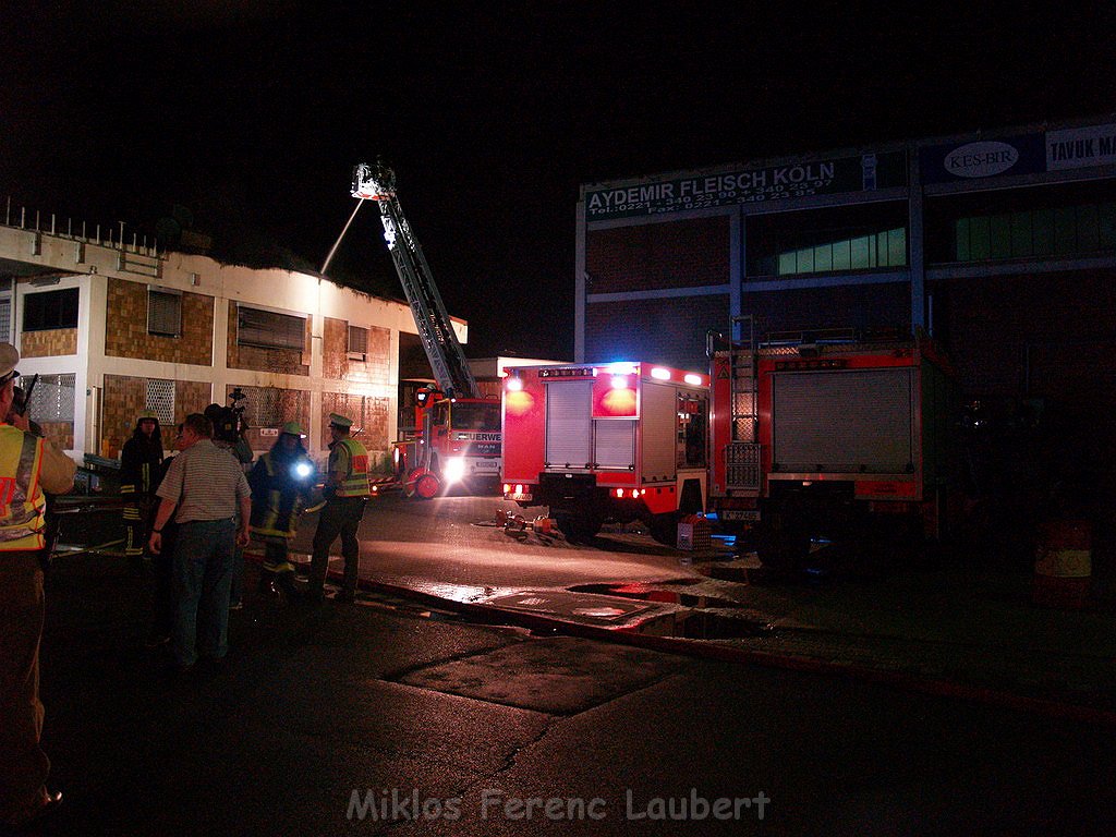 Grossbrand Halle auf dem Grossmarkt Koeln P542.JPG